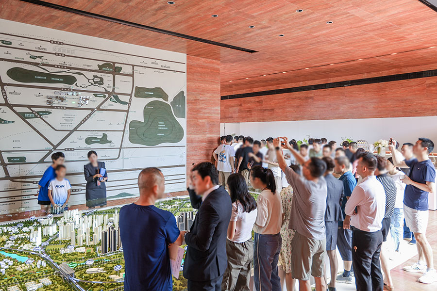 Z_R52334-opq540442749.jpg Z_R52334-opq540442749.jpg